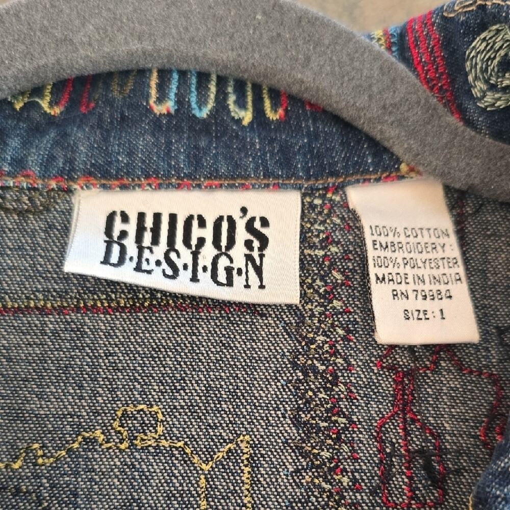 Chico's Blue and Red Patterned Jean Jacket Size 2 (Fits Like A Large) - Picture 6 of 6